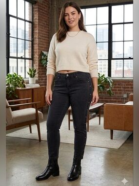 Nanette Lepore | Hamilton Skinny Mid Rise Black Jeans with Rivet Details | Sz 12